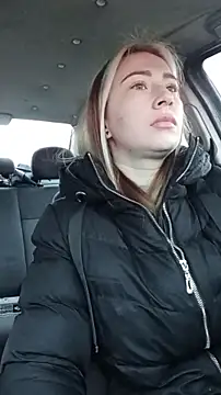 Reina Cummings online show from 16, 12, 2025