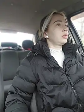 Reina Cummings online show from 22, 3, 2026