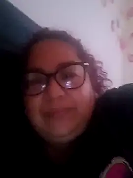 Snapshot of ladytropical1 chatting on 1, 10, 2025 ladytropical1 online show from 1, 10, 2025