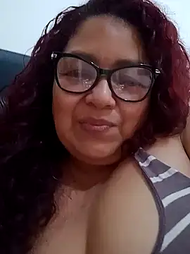 Snapshot of ladytropical1 chatting on 21, 9, 2025 ladytropical1 online show from 21, 9, 2025