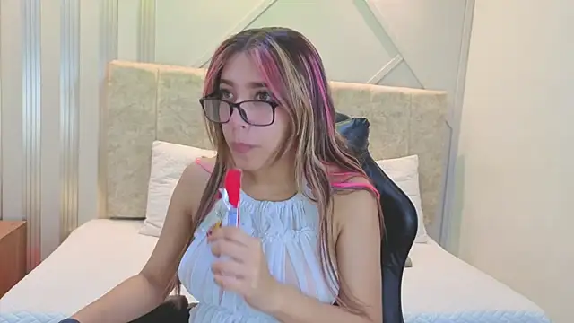 nami sweet  online show from 6, 11, 2025