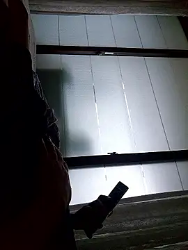 Snapshot of starvingo2002 chatting on 19, 9, 2025 starvingo2002 online show from 19, 9, 2025