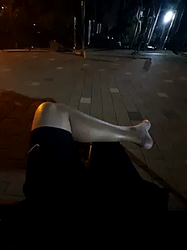 Snapshot of starvingo2002 chatting on 15, 9, 2025 starvingo2002 online show from 15, 9, 2025