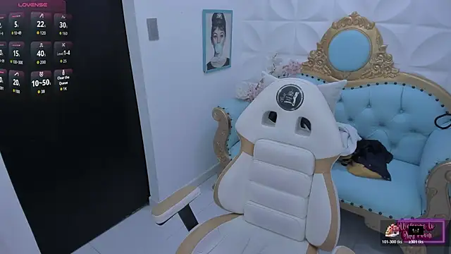 megann  up online show from 8, 11, 2025