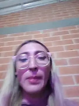 Andrea camilaaa online show from 1, 7, 2026