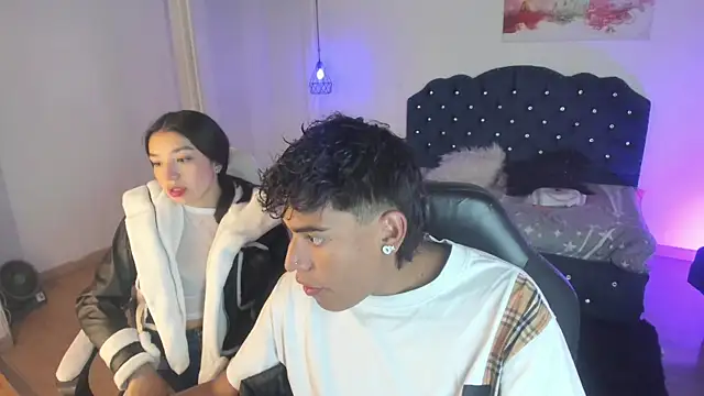 Yiing and yang online show from 8, 9, 2025