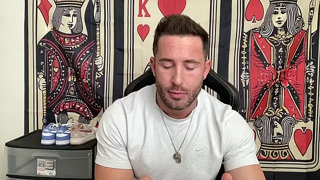 Snapshot of brettmycles28 chatting on 7, 11, 2025 brettmycles28 online show from 7, 11, 2025