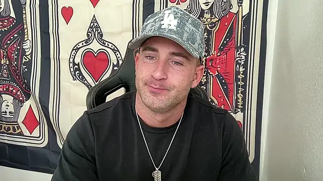 Snapshot of brettmycles28 chatting on 29, 11, 2025 brettmycles28 online show from 29, 11, 2025