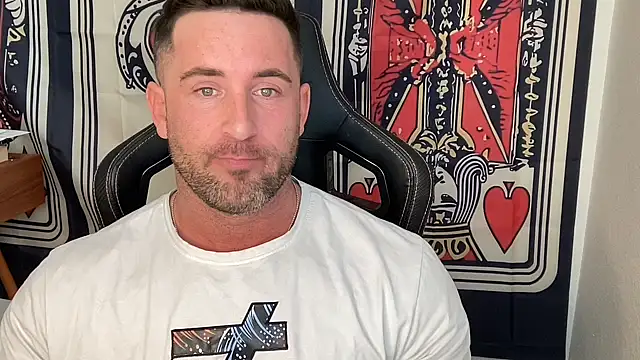 Snapshot of brettmycles28 chatting on 12, 1, 2026 brettmycles28 online show from 12, 1, 2026