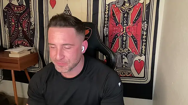 Snapshot of brettmycles28 chatting on 9, 1, 2026 brettmycles28 online show from 9, 1, 2026