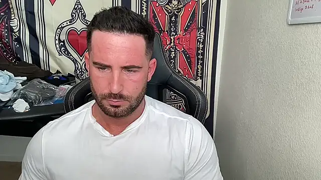 Snapshot of brettmycles28 chatting on 18, 2, 2026 brettmycles28 online show from 18, 2, 2026