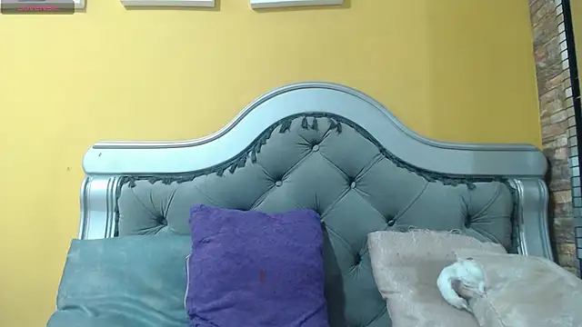 MisRoos online show from 8, 11, 2025