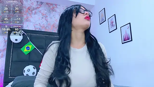 Angelique Angell online show from 30, 6, 2026