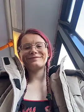 raen001 online show from 11, 3, 2026