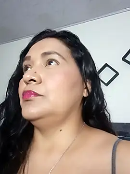 Laurasofia01 online show from 8, 10, 2025