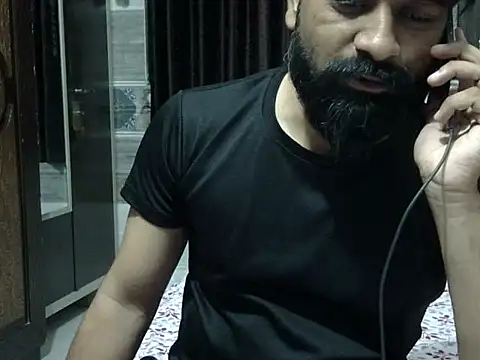 Snapshot of autophile-indian chatting on 18, 4, 2026 autophile-indian online show from 18, 4, 2026