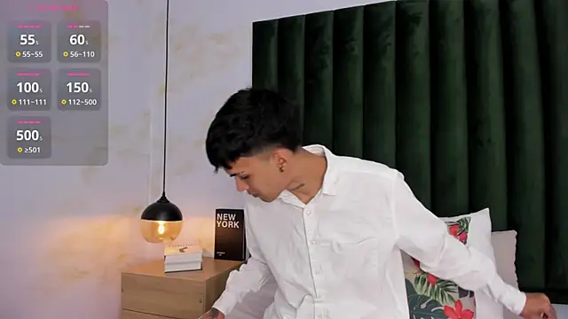 Thiago twink online show from 16, 9, 2025