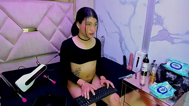 Allisonts69 online show from 5, 4, 2026