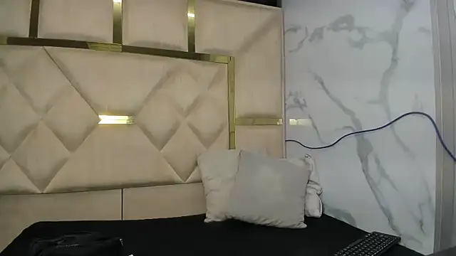 Allisonts69 online show from 11, 11, 2025