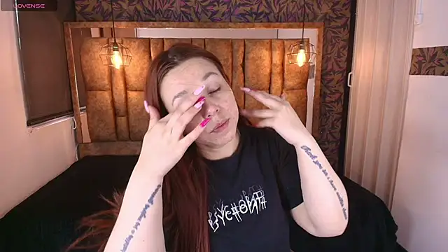 Isa Thompson   online show from 5, 4, 2026