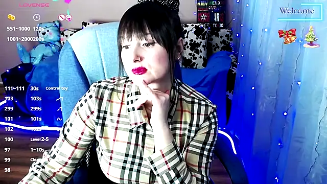 Snapshot of MilaRay chatting on 6, 1, 2025 MilaRay online show from 6, 1, 2025