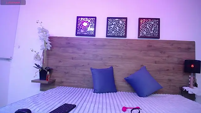 AlexandraCambell online show from 11, 10, 2025