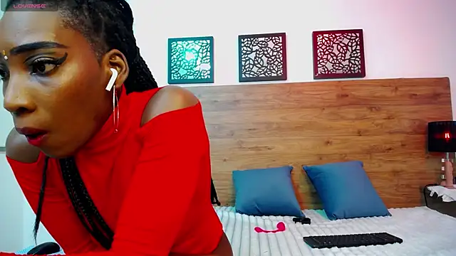 AlexandraCambell online show from 12, 10, 2025