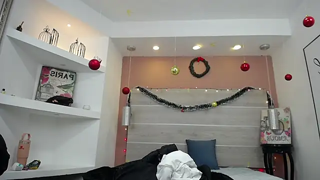 AlexandraCambell online show from 19, 12, 2025