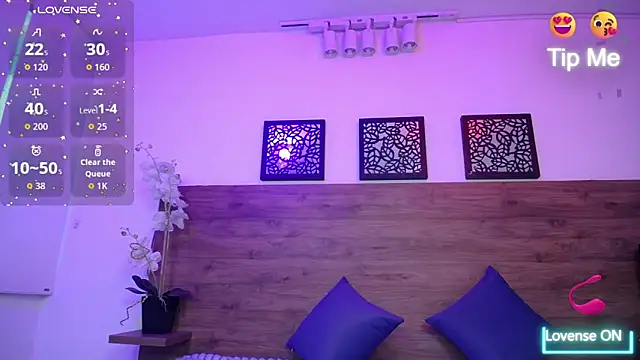 AlexandraCambell online show from 8, 9, 2025