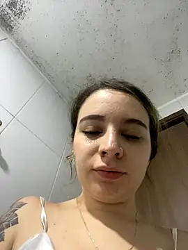 karla-thomsom10 online show from 23, 11, 2025