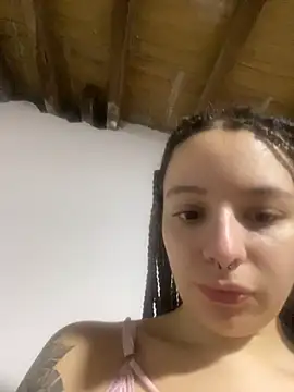 karla-thomsom10 online show from 17, 6, 2026