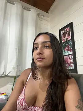 hannahhotwife online show from 20, 3, 2026