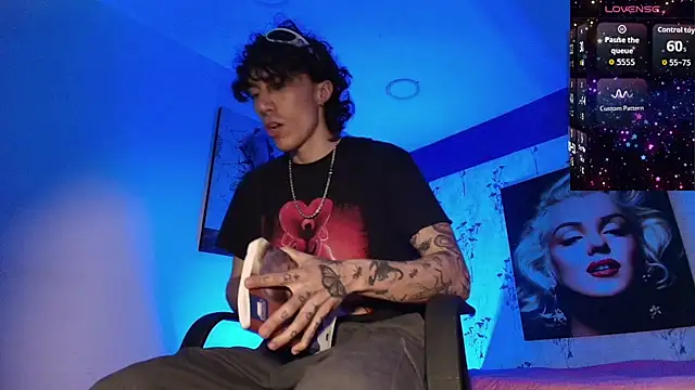 Snapshot of felix__star chatting on 5, 11, 2025 felix star online show from 5, 11, 2025