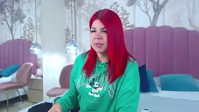 CorineRay online show from 28, 11, 2025