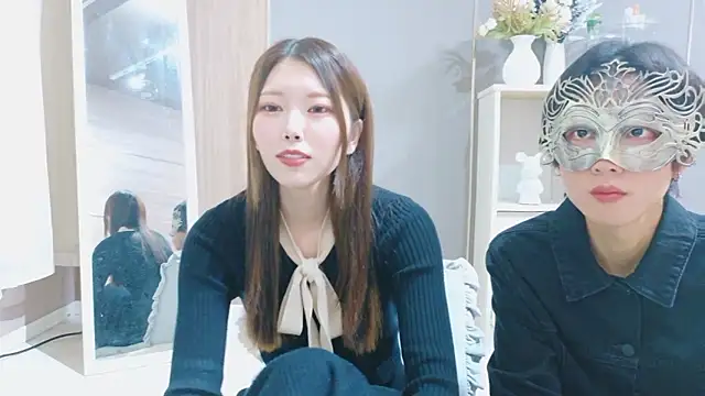 Reto-sama online show from 15, 10, 2025