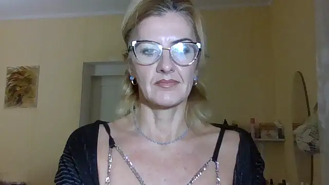 TianaQLove online show from 20, 10, 2025