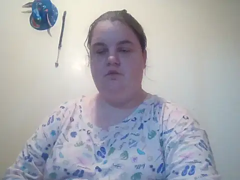 Snapshot of LittleBunny3 chatting on 13, 10, 2025 LittleBunny3 online show from 13, 10, 2025
