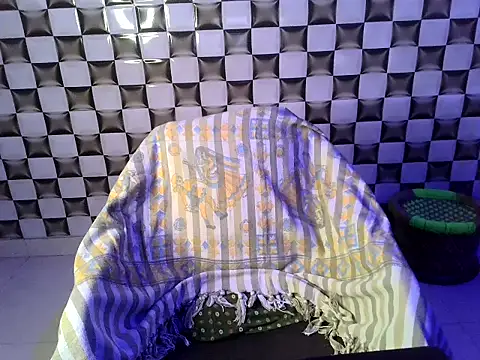 Beautiful ladki online show from 19, 10, 2025