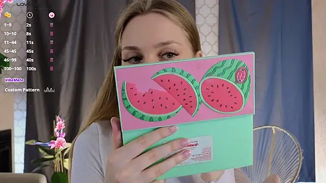 Snapshot of CindyGreen chatting on 21, 11, 2025 CindyGreen online show from 21, 11, 2025