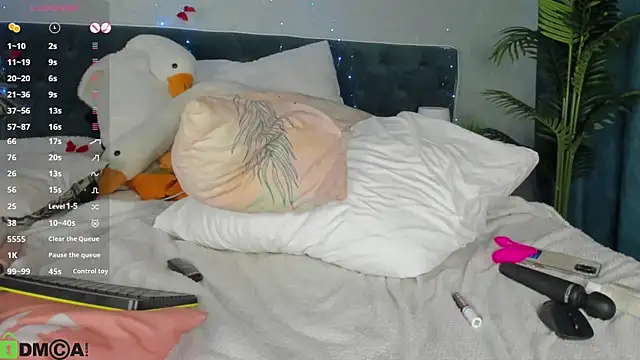  xna  online show from 6, 4, 2026