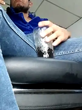 Snapshot of Bosssweet22cm chatting on 15, 12, 2025 Bosssweet22cm online show from 15, 12, 2025