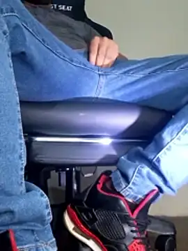 Bosssweet22cm online show from 25, 11, 2025