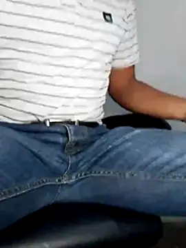 Snapshot of Bosssweet22cm chatting on 13, 2, 2026 Bosssweet22cm online show from 13, 2, 2026