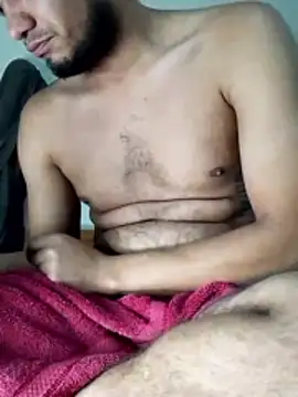 Snapshot of Bosssweet22cm chatting on 20, 12, 2025 Bosssweet22cm online show from 20, 12, 2025