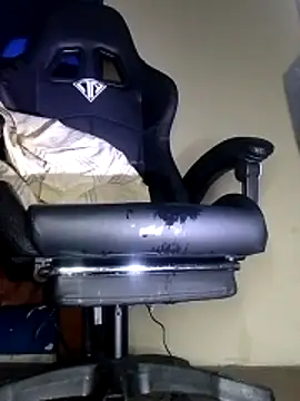 Bosssweet22cm online show from 28, 11, 2025