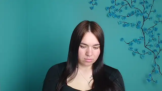 Lola Saymyname online show from 10, 5, 2026