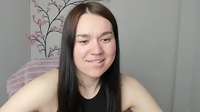 Lola Saymyname online show from 9, 5, 2026
