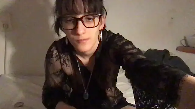 Snapshot of kimii222409 chatting on 28, 11, 2025 kimii222409 online show from 28, 11, 2025