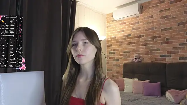 EmiliDen online show from 3, 11, 2025