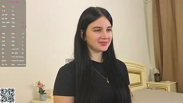 Snapshot of EnricaElis chatting on 11, 11, 2025 EnricaElis online show from 11, 11, 2025